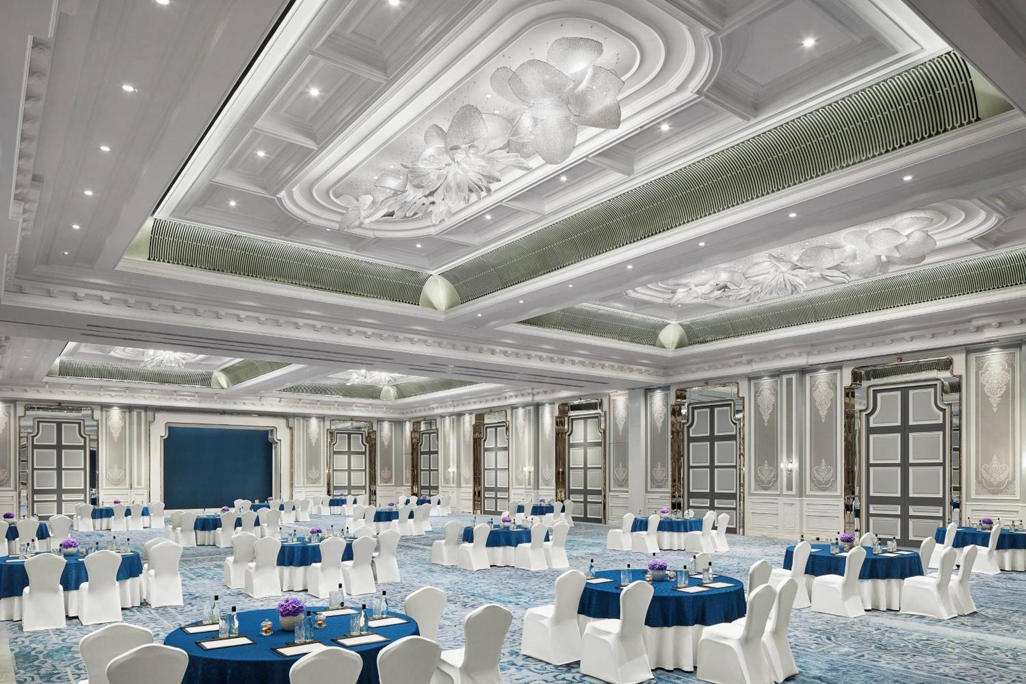 The Ritz-Carlton, Pune Dış mekan fotoğraf