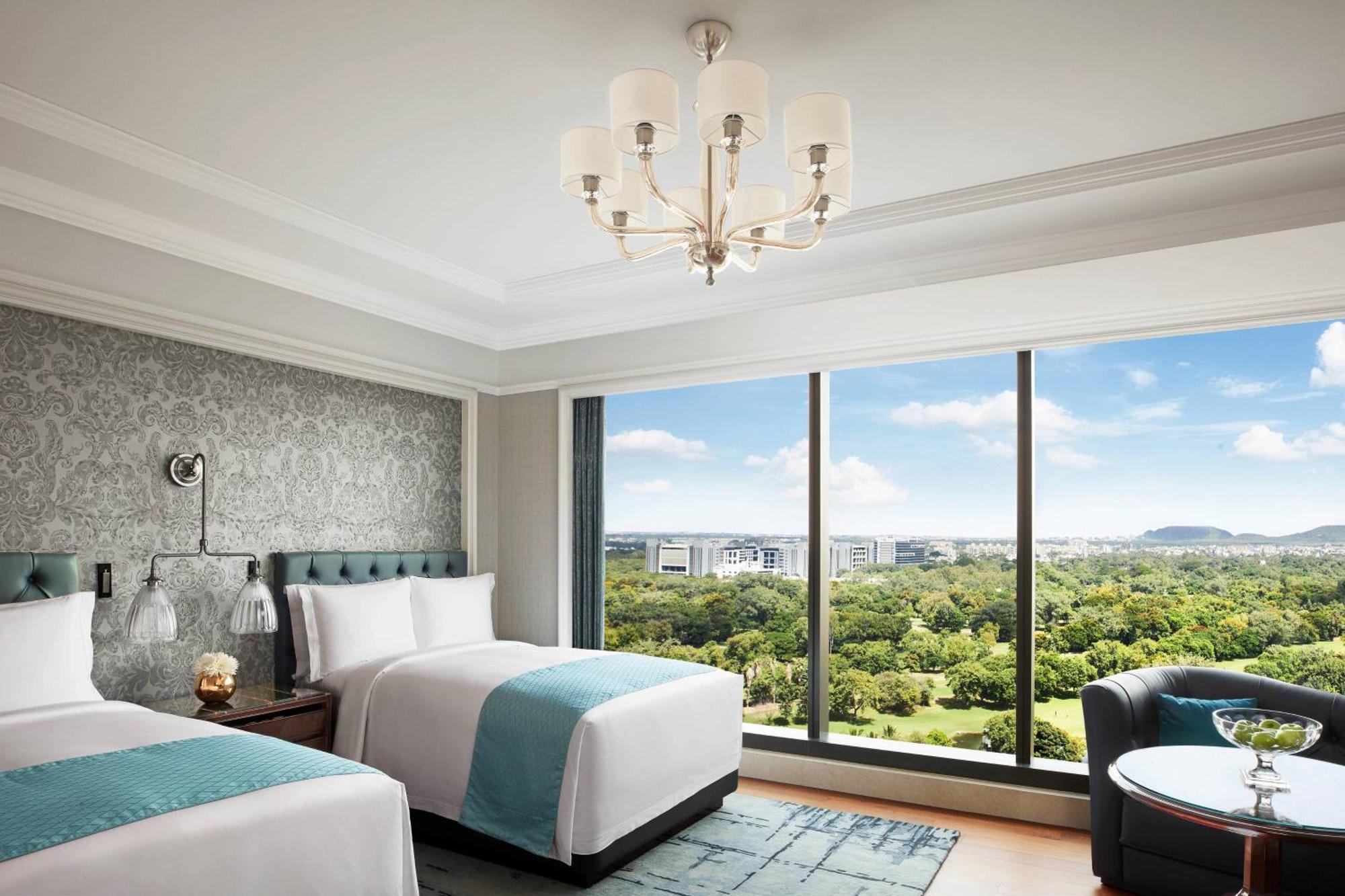 The Ritz-Carlton, Pune Dış mekan fotoğraf